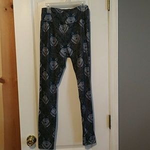 Wolf print leggings